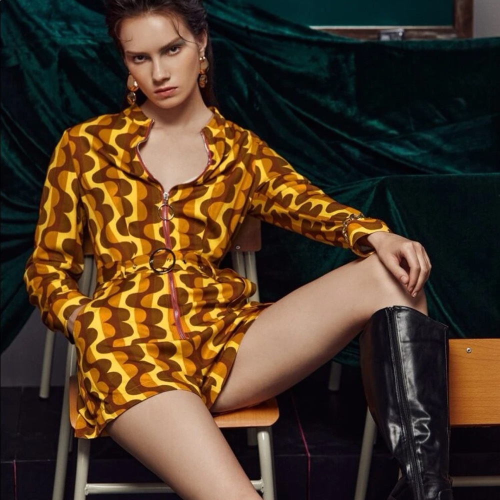 70’s Retro zip play suit